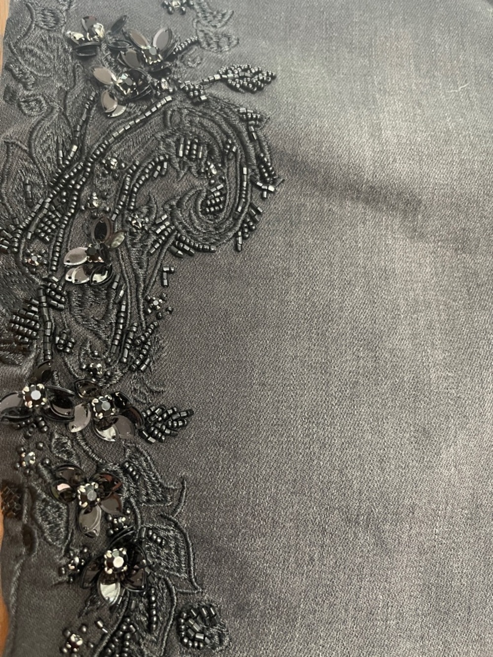 NWT WHBM Embellished Black Beaded and Embroidered Jeans Sz 10R